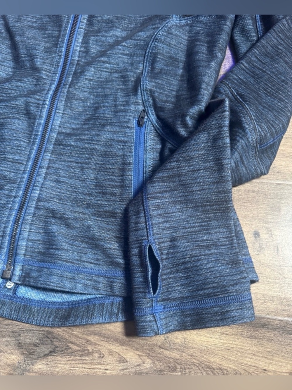 Lululemon Define Jacket Luon Heathered Blue Black Paneled Size 8 Fitted - Picture 7 of 12